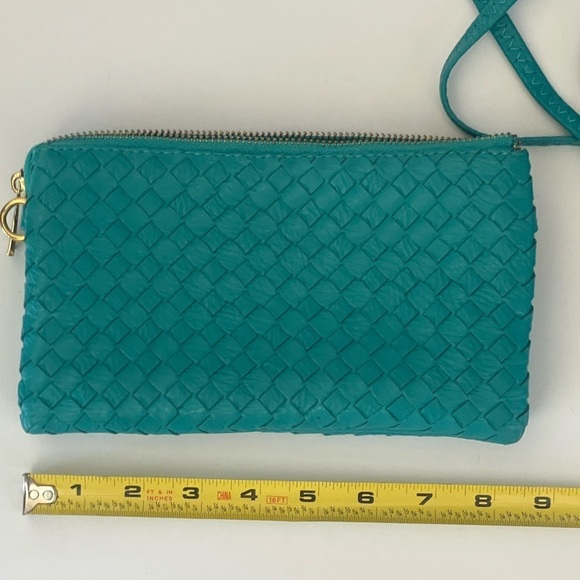 Convertible Crossbody Wristlet Clutch NWOT - Picture 4 of 10